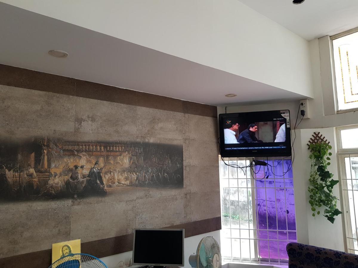 All Seasons Guest House Thiruvananthapuram Esterno foto