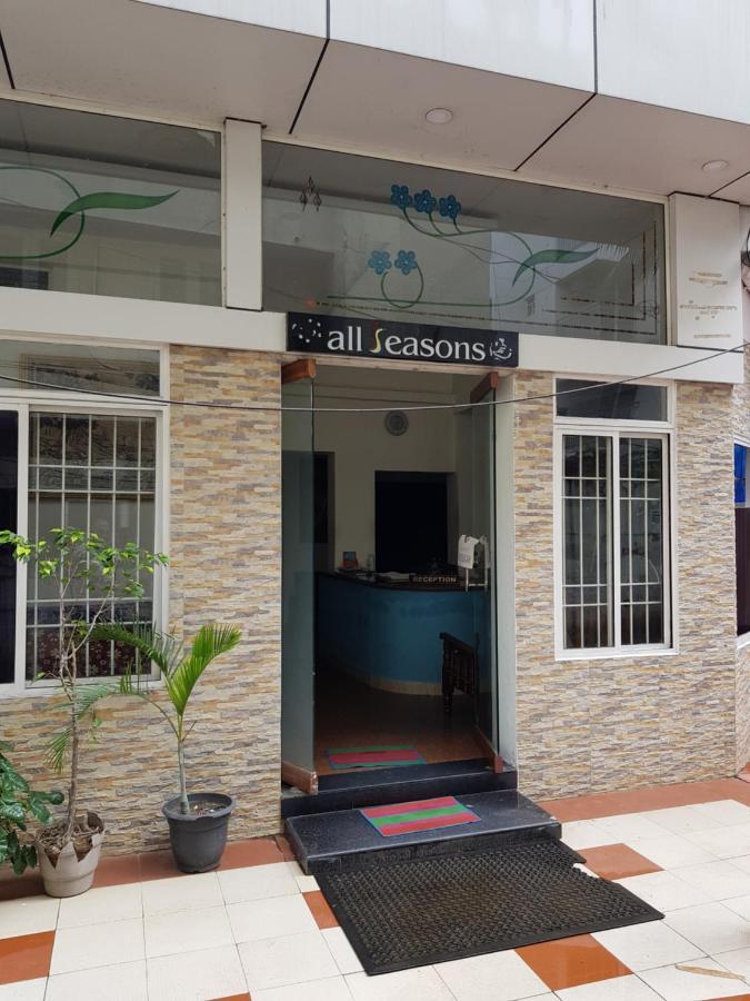 All Seasons Guest House Thiruvananthapuram Esterno foto